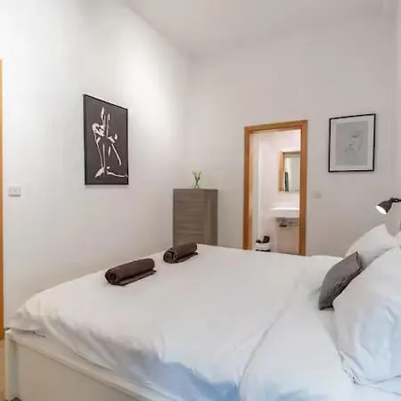 Apartment Spinola Seafront Loft Deluxe Saint Julian's