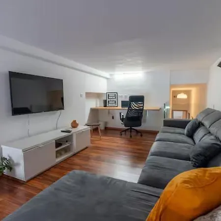 Spinola Seafront Loft Deluxe Apartment