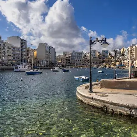 Spinola Seafront Loft Deluxe *
