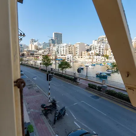 Spinola Seafront Loft Deluxe Apartment *