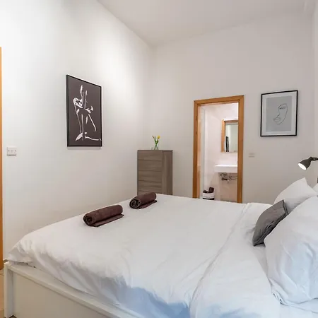 Spinola Seafront Loft Deluxe Apartment *