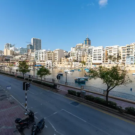 Spinola Seafront Loft Deluxe * San Ġiljan