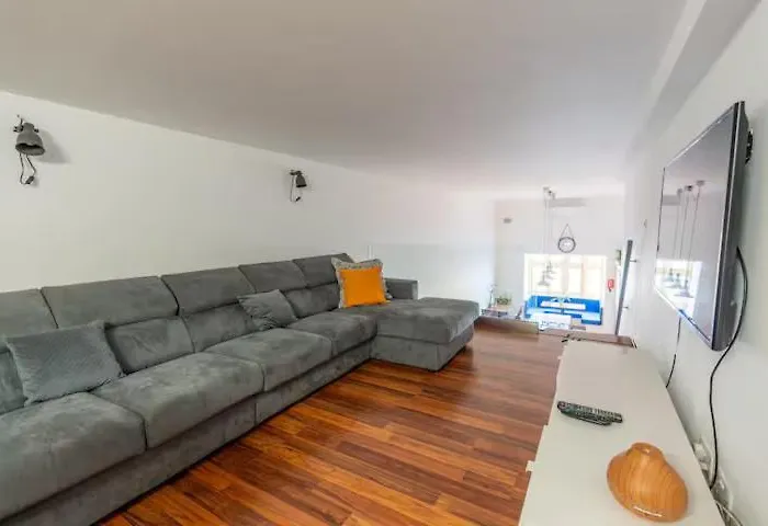 Spinola Seafront Loft Deluxe * Saint Julian's